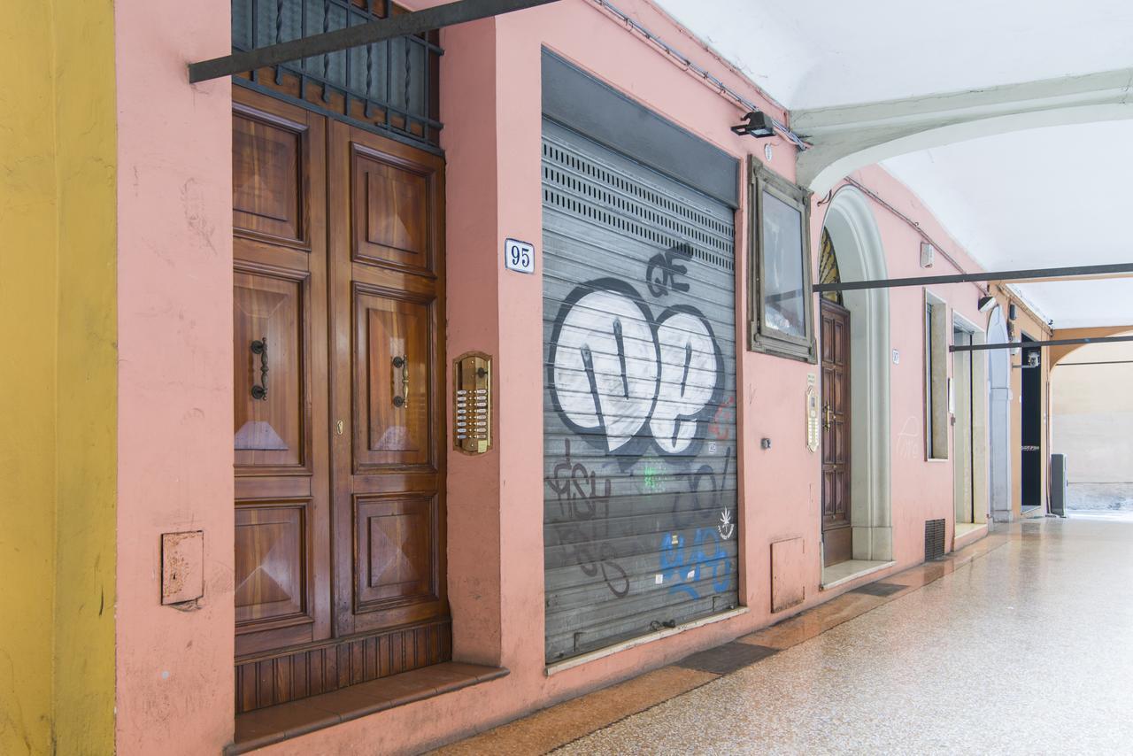 Bologna Rainbow Apartment Bolonha Exterior foto